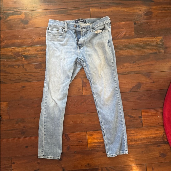 Hollister Men's Denim Slim Straight Jeans - Picture 3 of 6